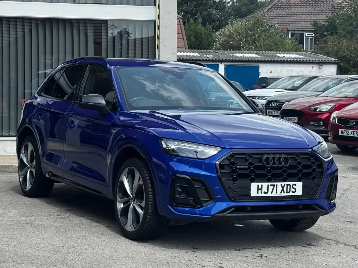 Used Audi Q5 Comfort 204 HP (150 kW) 2021 Blue SUV