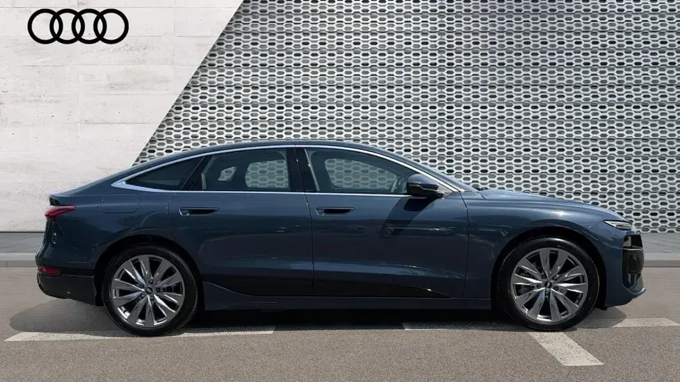 New Audi A6 e-tron Sport 210 kW (286 HP) 2026 Blue Estate