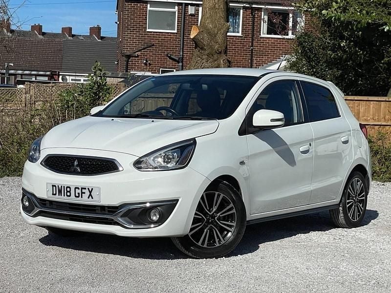 Used Mitsubishi Mirage 78 HP (57 kW) 2018 White Hatchback