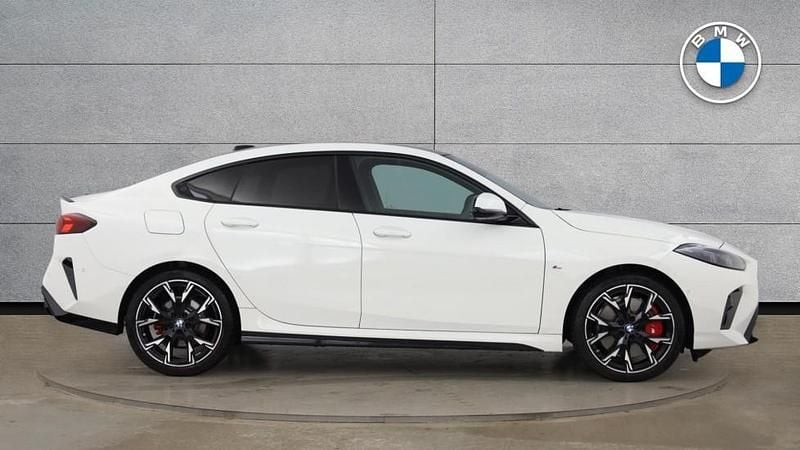 Usado BMW 220 M Sport 168 CV (123 kW) 2025 Blanco Coupe