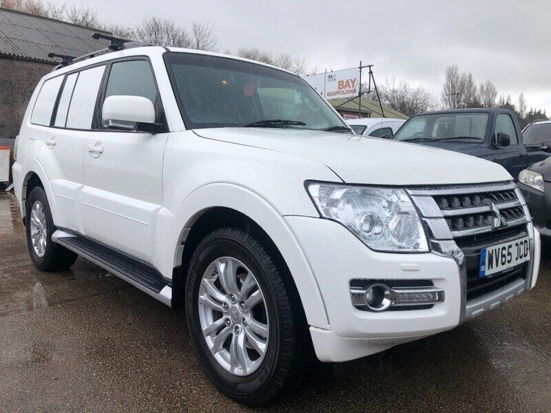 White Used 2015 Mitsubishi Shogun SUV | £8,250 (Fair price) - Image 1/4