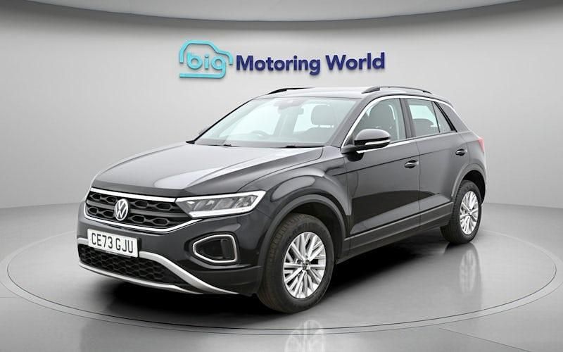 Used VW T-Roc Life 150 HP (110 kW) 2025 SUV