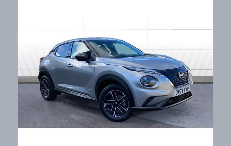 Silver Used 2024 Nissan Juke N-Connecta SUV | £19,356 (Fair price) - Image 1/4