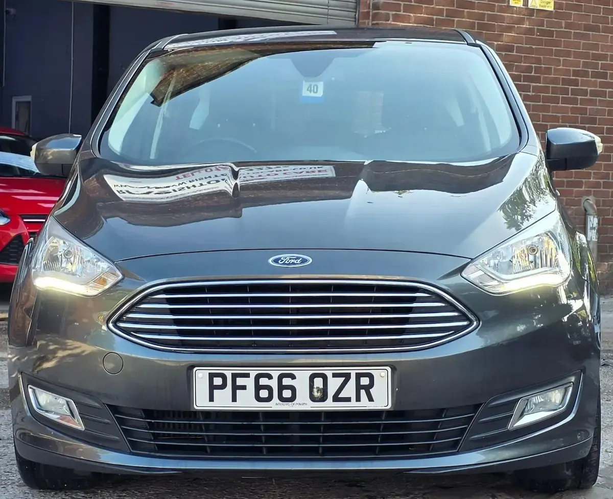 Used Ford C-MAX Titanium 120 HP (88 kW) 2016 Grey MPV