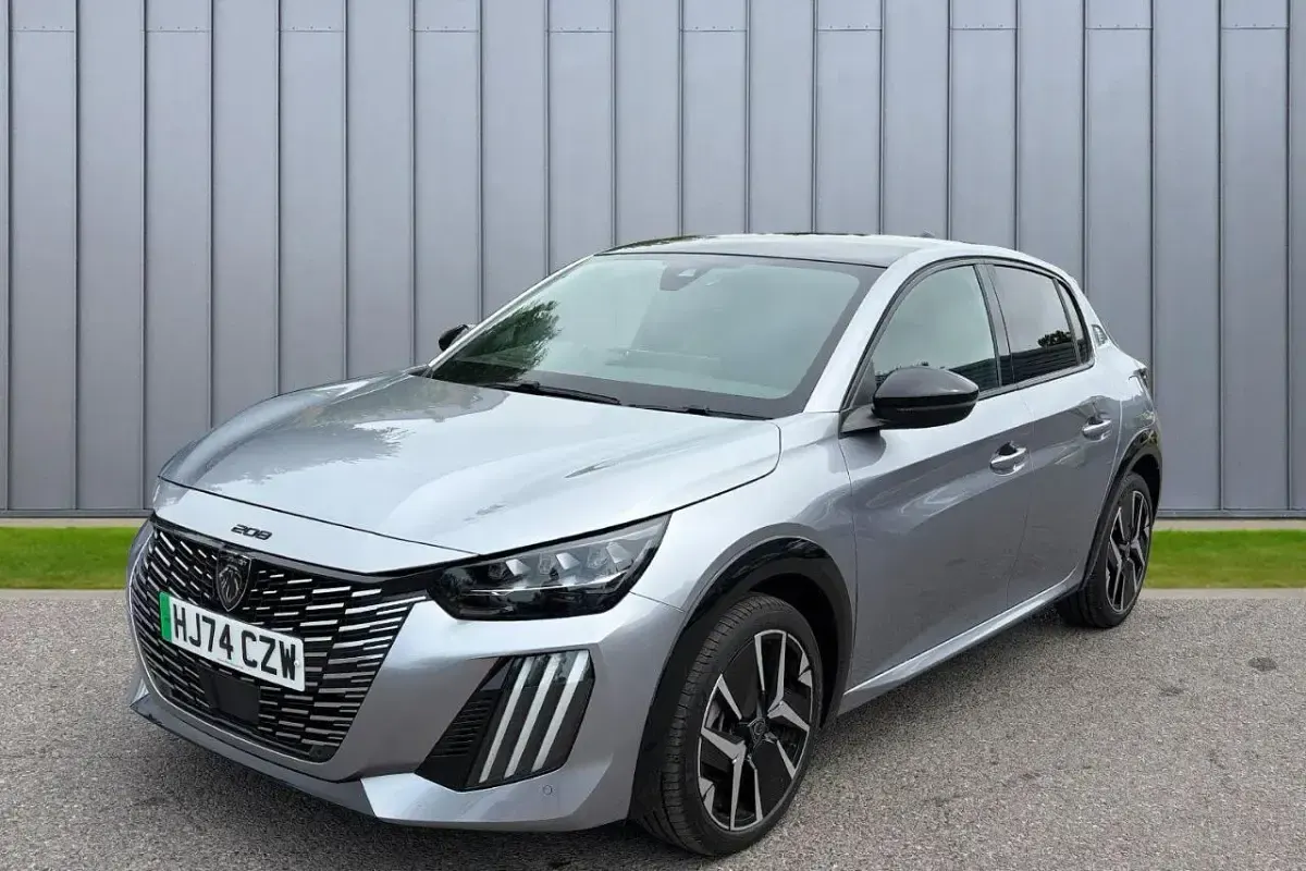Used Peugeot e-208 GT 113 kW (154 HP) 2025 Grey Hatchback