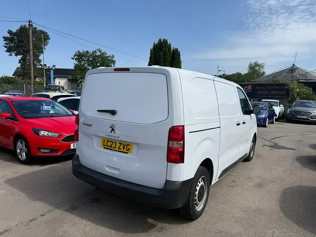 Used Peugeot Expert Premium 2023 White Van