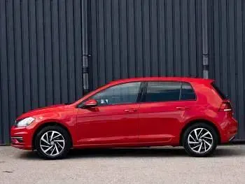 Used VW Golf VII Match 115 HP (84 kW) 2019 Red Hatchback