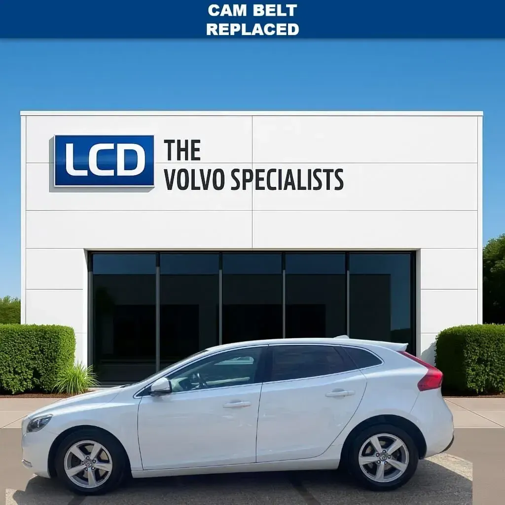 Used Volvo V40 SE 150 HP (110 kW) 2012 White Hatchback