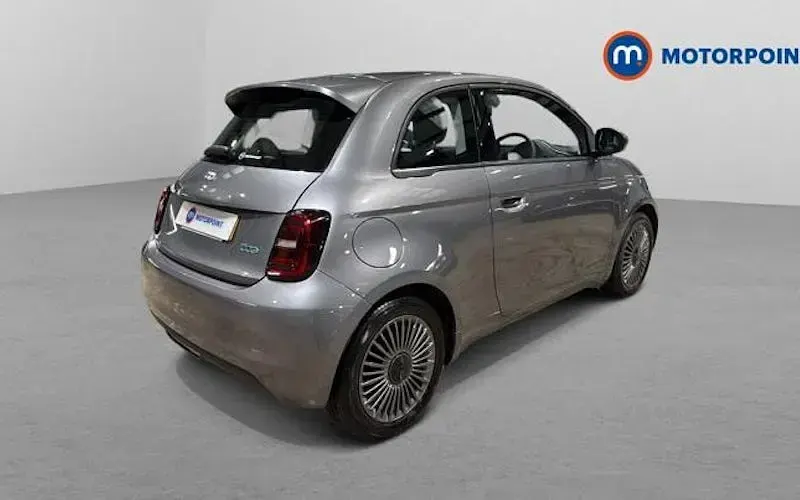 Used Fiat 500e Icon 86 kW (118 HP) 2023 Hatchback