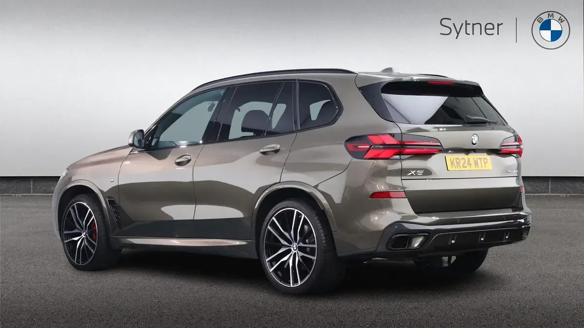 Used BMW X5 M Sport 347 HP (255 kW) 2024 Green SUV