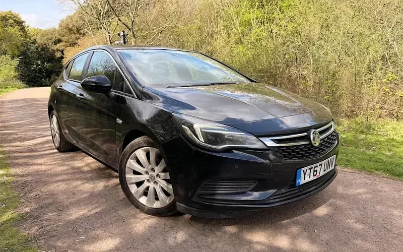 Gebraucht Vauxhall Astra Design Edition 110 PS (80 kW) 2019 Kleinwagen