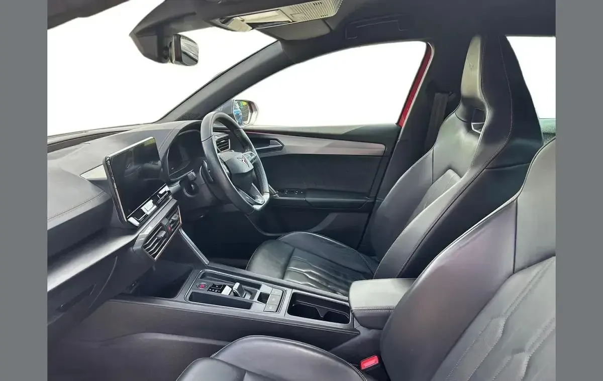Used Cupra Leon VZ3 296 HP (217 kW) 2022 Red Hatchback