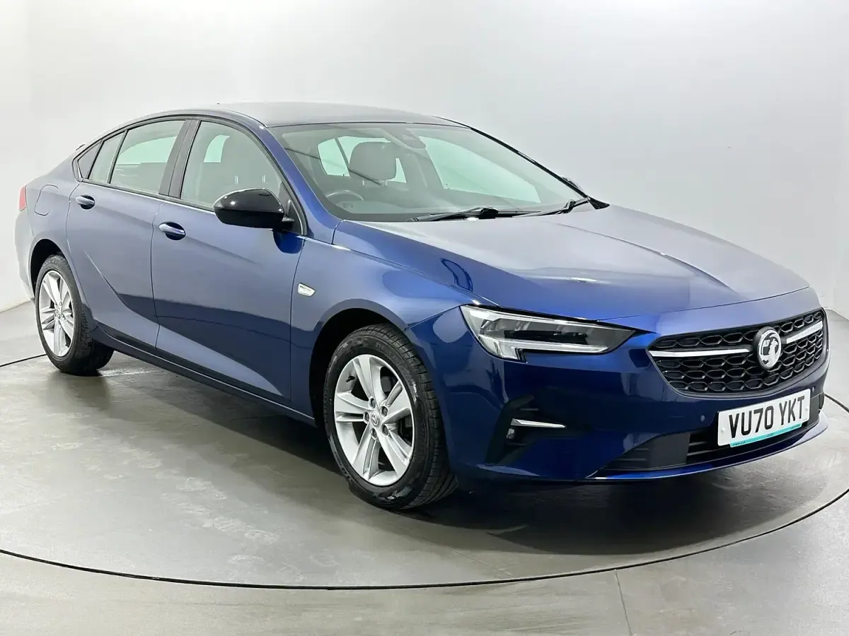 Used Vauxhall Insignia Sport 122 HP (89 kW) 2021 Hatchback