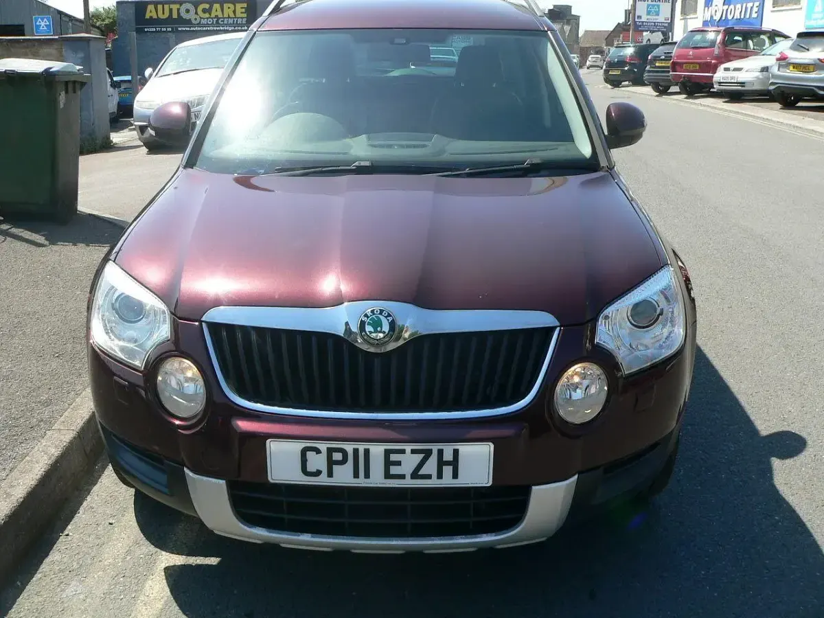 Used Skoda Yeti Elegance 2011 Maroon SUV