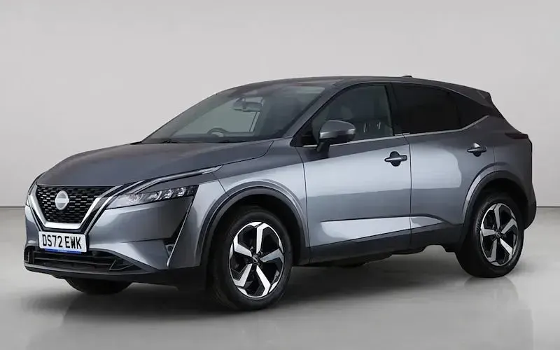Used Nissan Qashqai N-Connecta 140 HP (102 kW) 2022 Grey SUV