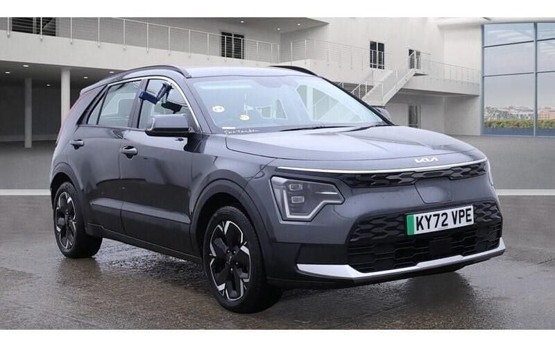 Used 2023 Kia Niro SUV | £15,990 (Good price) - Image 1/2