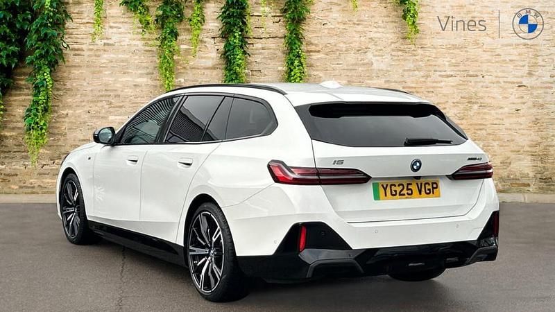 Used BMW i5 M Sport 246 kW (335 HP) 2025 White Sedan