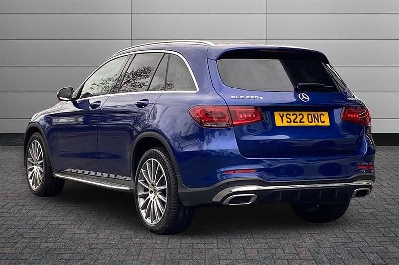 Used Mercedes GLC220 AMG Line Premium 194 HP (142 kW) 2022 Spectral blue Estate