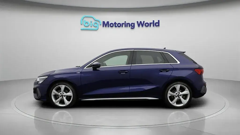 Used Audi A3 Sportback S-Line 110 HP (80 kW) 2023 Blue Hatchback