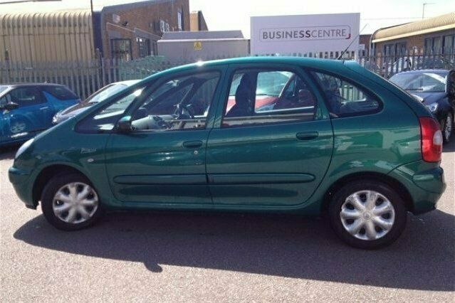 Used Citroën Xsara Picasso 95 HP (69 kW) 2003 MPV