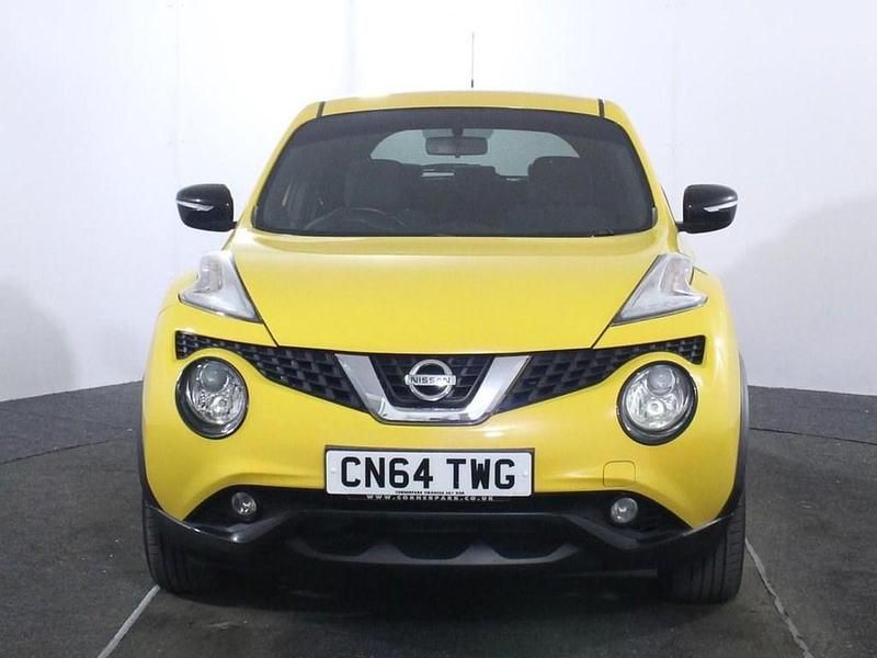 Used Nissan Juke Acenta Premium 115 HP (84 kW) 2014 Yellow SUV