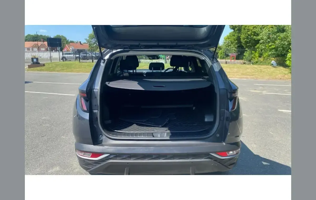 Used Hyundai Tucson SE 147 HP (108 kW) 2022 Grey SUV