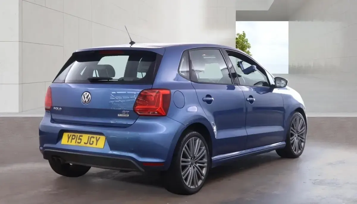 Used VW Polo BlueGT 150 HP (110 kW) 2015 Blue Hatchback