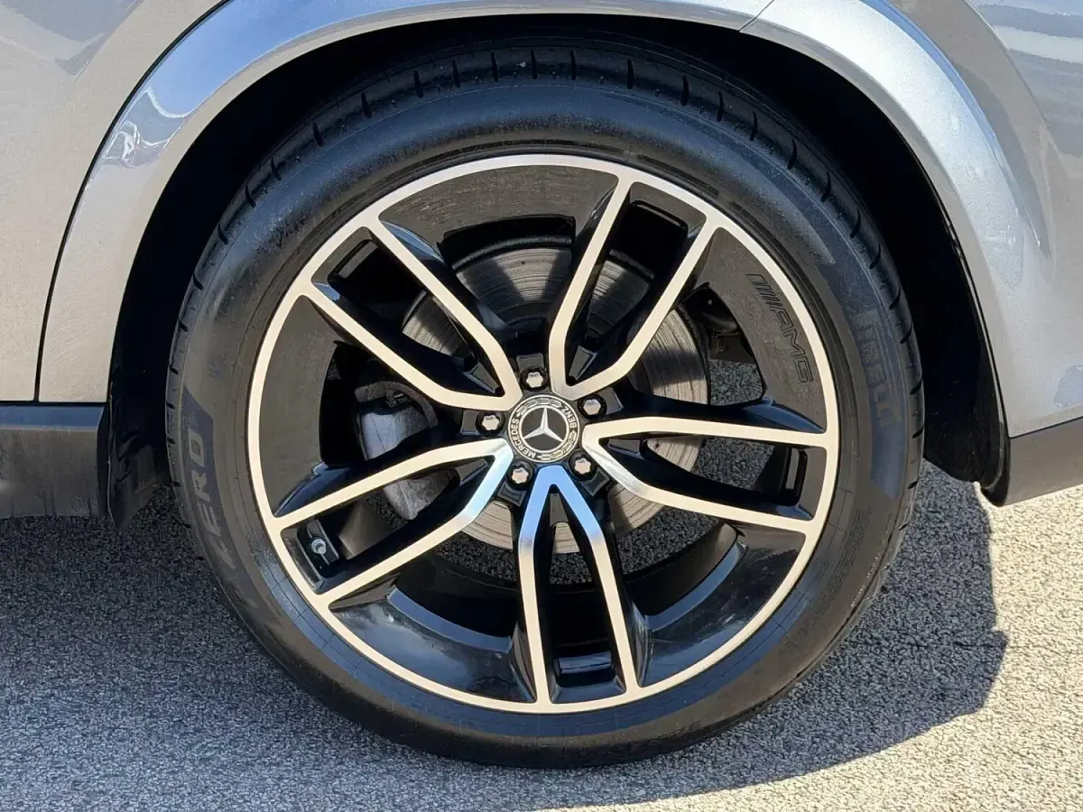 Used Mercedes GLE400 AMG line 2022 Grey SUV