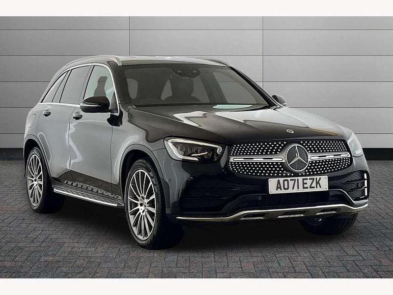 Black Used 2021 Mercedes GLC300 AMG Line Premium SUV | £29,650 (Fair price) - Image 1/4