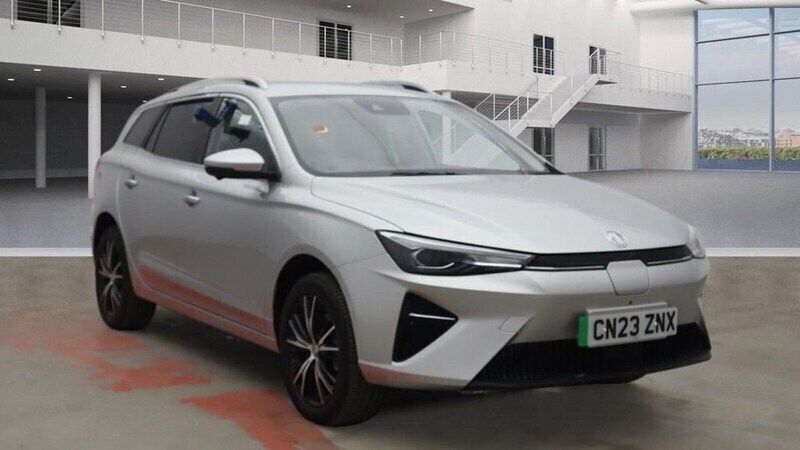 Silver Used 2023 MG MG5 EV Trophy Estate | £18,299 (Fair price) - Image 1/4