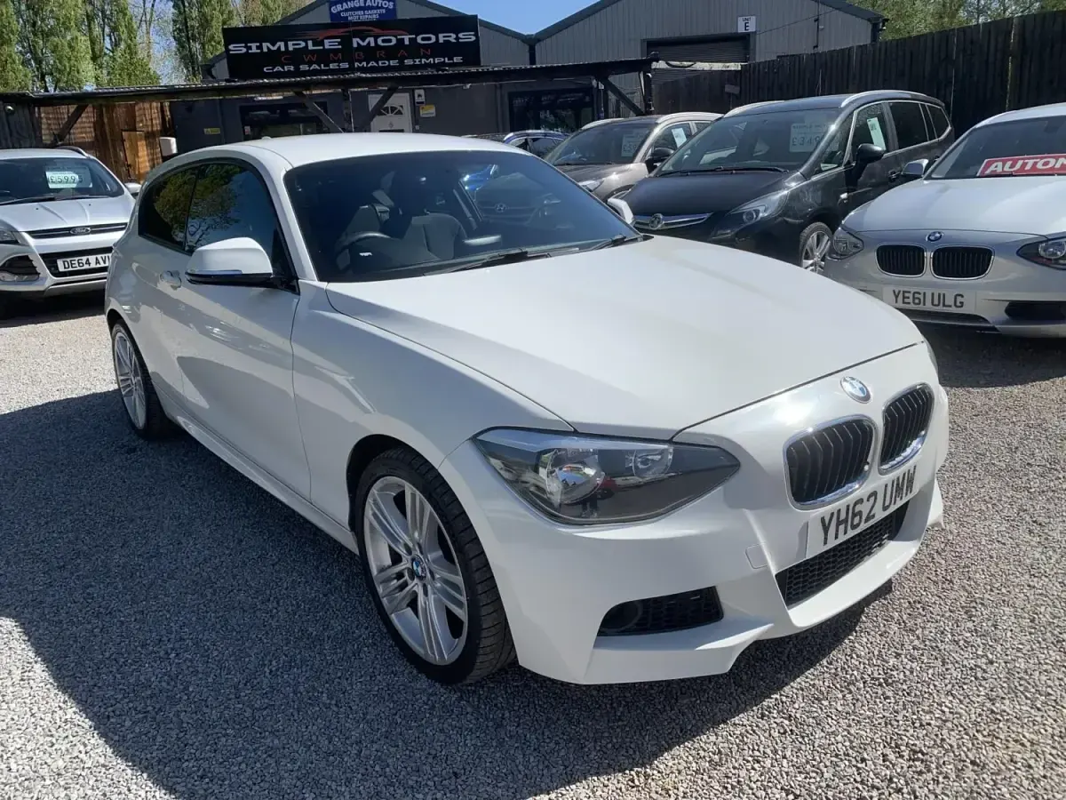 Usado BMW 118 M Sport 143 HP (105 kW) 2012 Branco Citadino