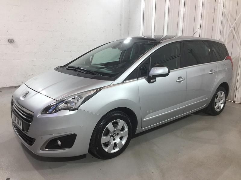 Used Peugeot 5008 Business-Line 2017 Silver MPV