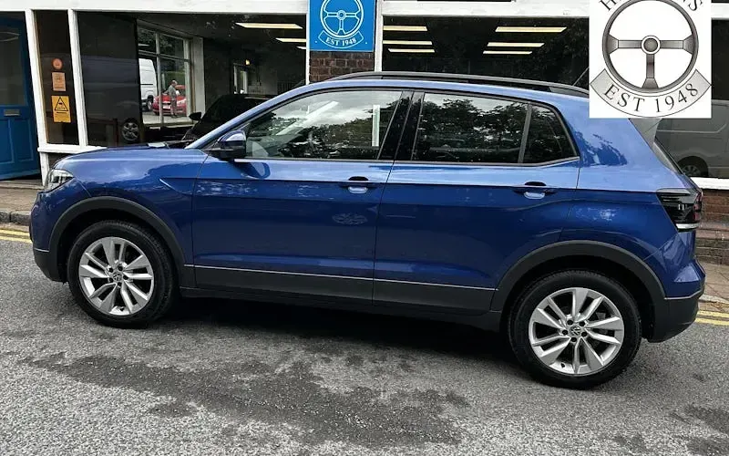Used VW T-Cross SE 95 HP (69 kW) 2023 Blue SUV