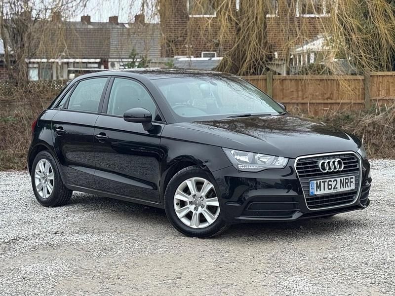 Used Audi A1 Sportback Design 105 HP (77 kW) 2012 Black Hatchback