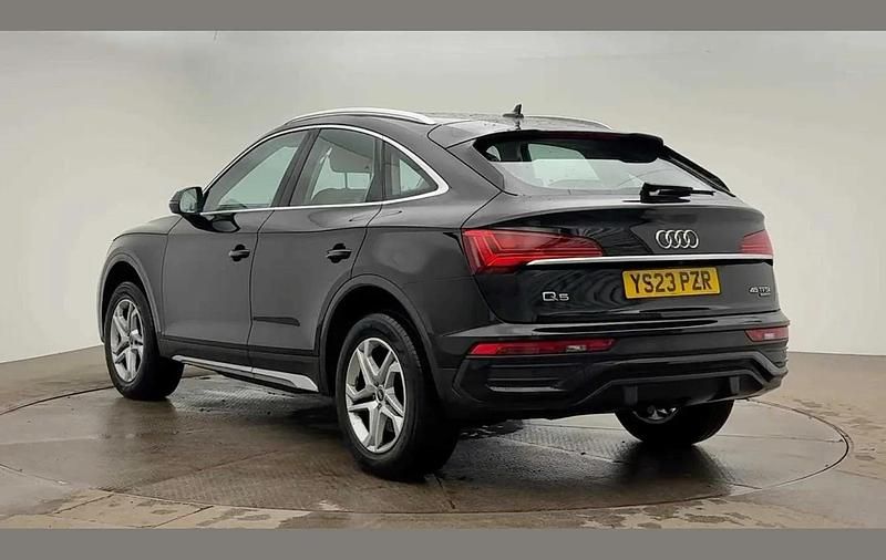 Used Audi Q5 Sportback Sport 261 HP (191 kW) 2023 Black SUV