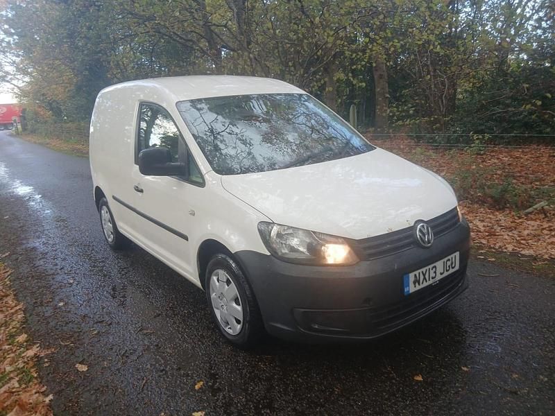 White Used 2013 VW Caddy MPV | £2,995 (Fair price) - Image 1/4