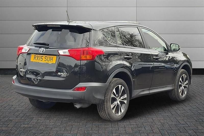 Used Toyota RAV4 151 HP (111 kW) 2015 Black SUV