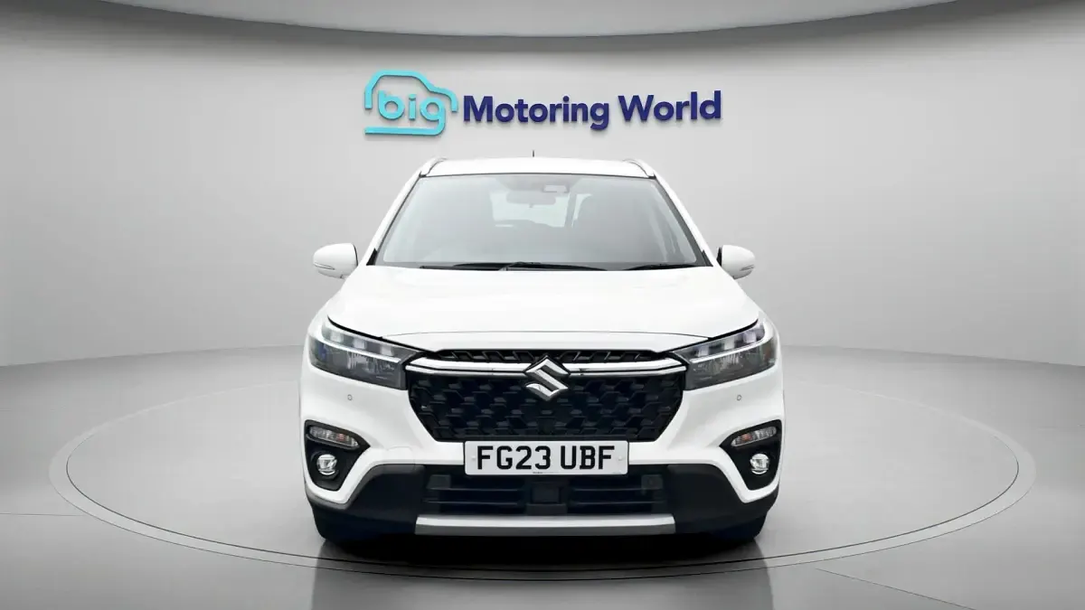 Used Suzuki SX4 S-Cross 115 HP (84 kW) 2023 White SUV