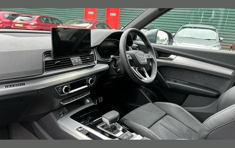 Used Audi Q5 S-Line 268 HP (197 kW) 2025 Grey SUV