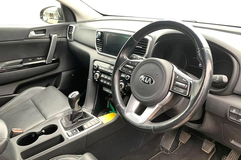 Used Kia Sportage 130 HP (95 kW) 2018 Grey SUV