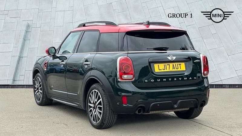 Used Mini John Cooper Works Countryman 228 HP (167 kW) 2017 Green SUV