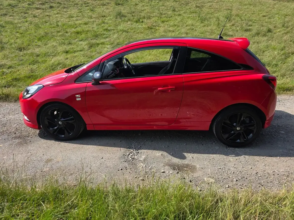 Used Vauxhall Corsa Edition 2015 Red Hatchback