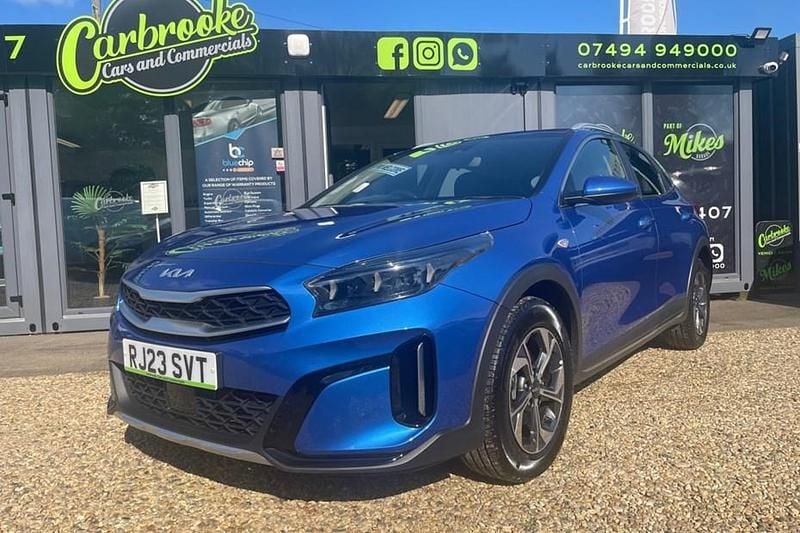 Blue Used 2023 Kia XCeed 2 SUV | £15,995 (Fair price) - Image 1/1