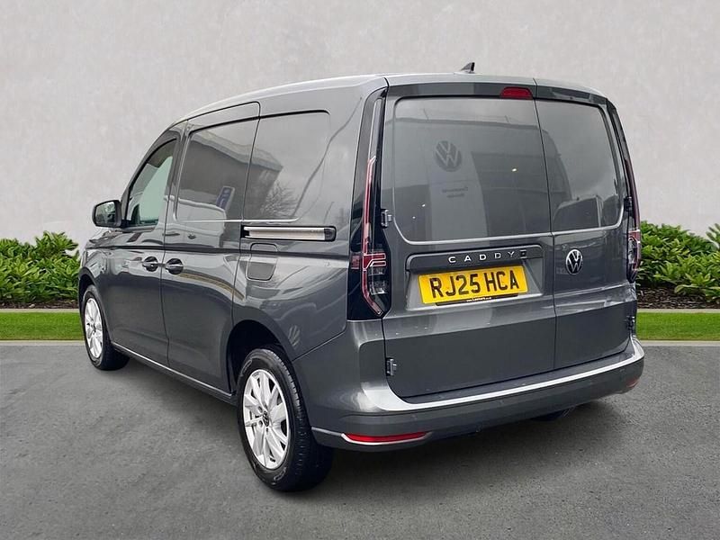 Used VW Caddy Pro 102 HP (75 kW) 2025 Grey MPV