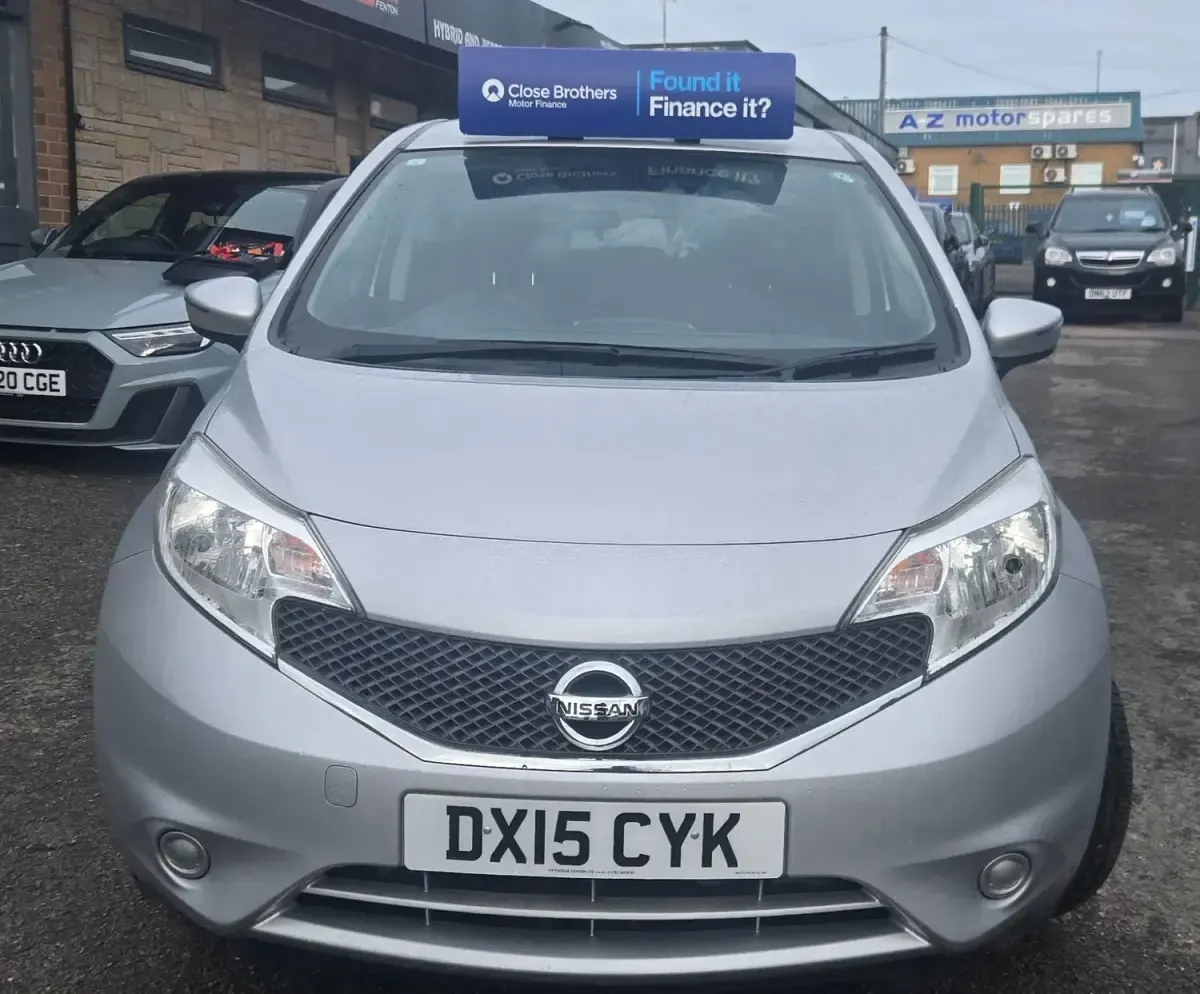 Begagnad Nissan Note 2025 Silver Halvkombi