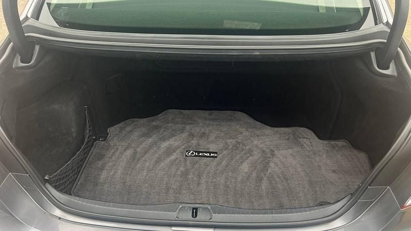 Used Lexus LS600h L 2015 Grey Sedan