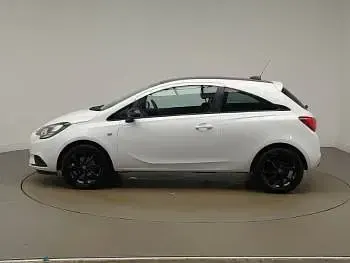Used Vauxhall Corsa 90 HP (66 kW) 2019 White Hatchback