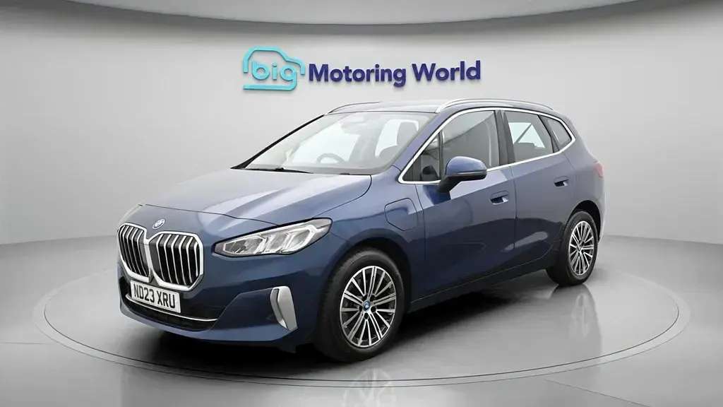 Used BMW 225 Luxury Line 245 HP (180 kW) 2023 Blue MPV