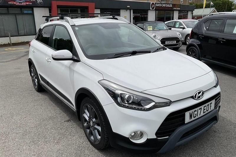 Used 2017 Hyundai i20 Active | £9,999 (Fair price) - Image 1/1