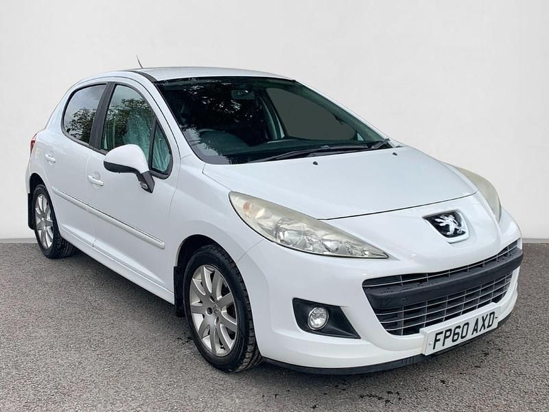 White Used 2010 Peugeot 207 Sportium Hatchback | £2,995 (Fair price) - Image 1/4